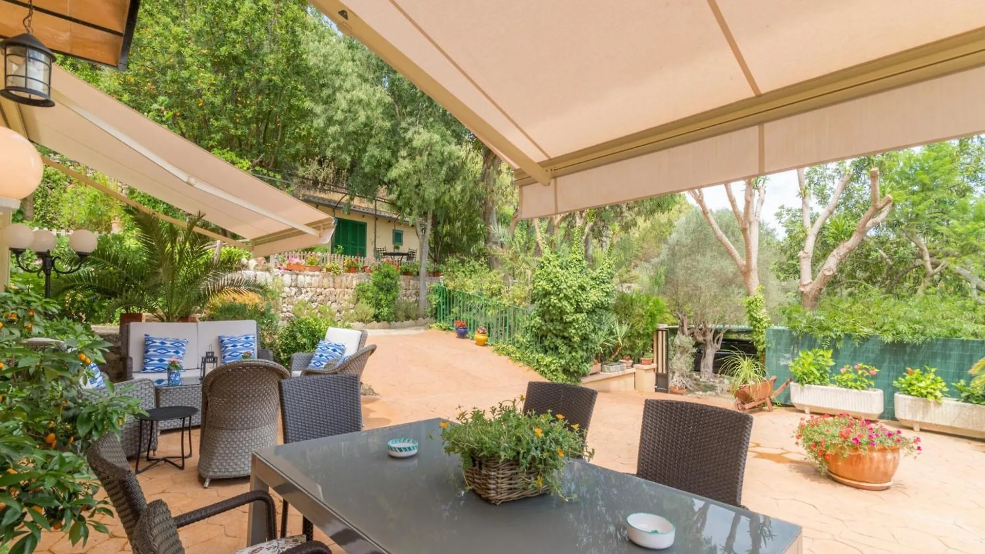 Charming Country House In Esporlas Esporles