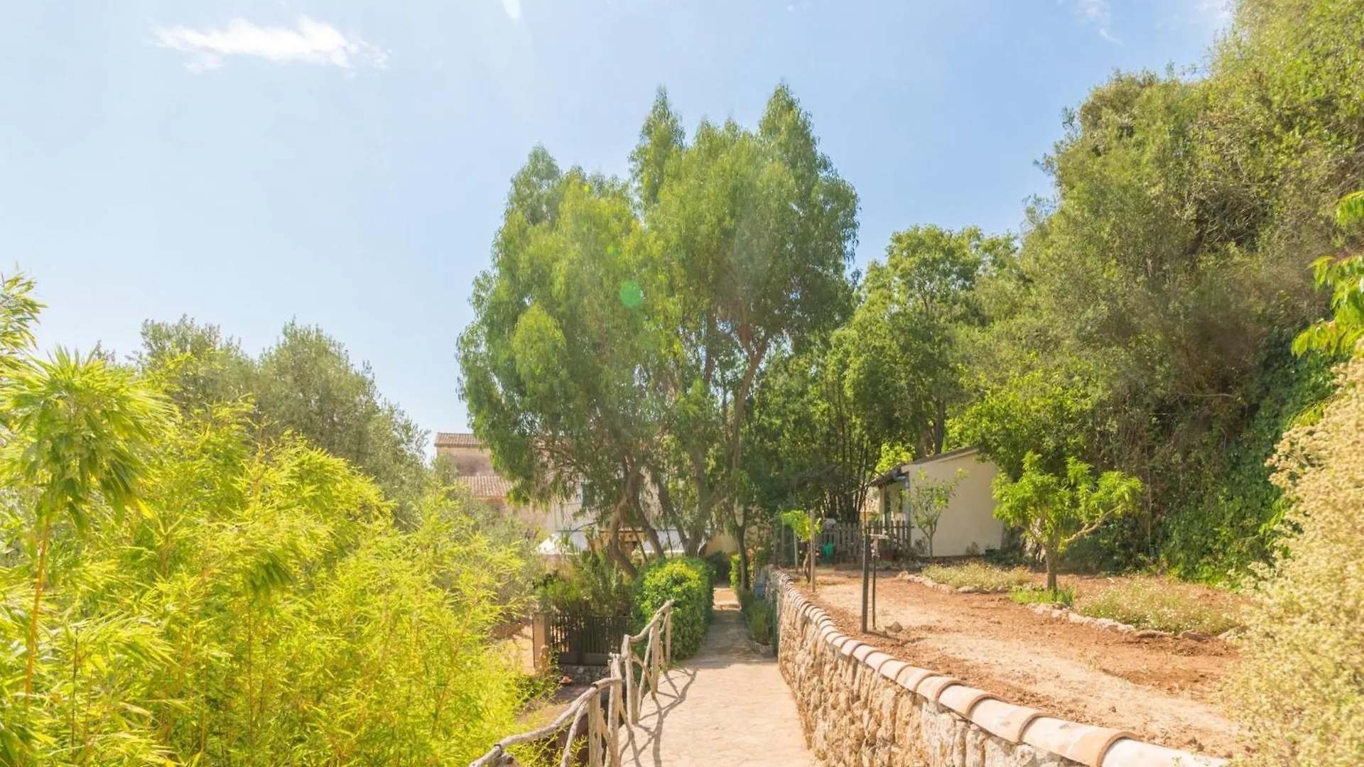Charming Country House In Esporlas Esporles